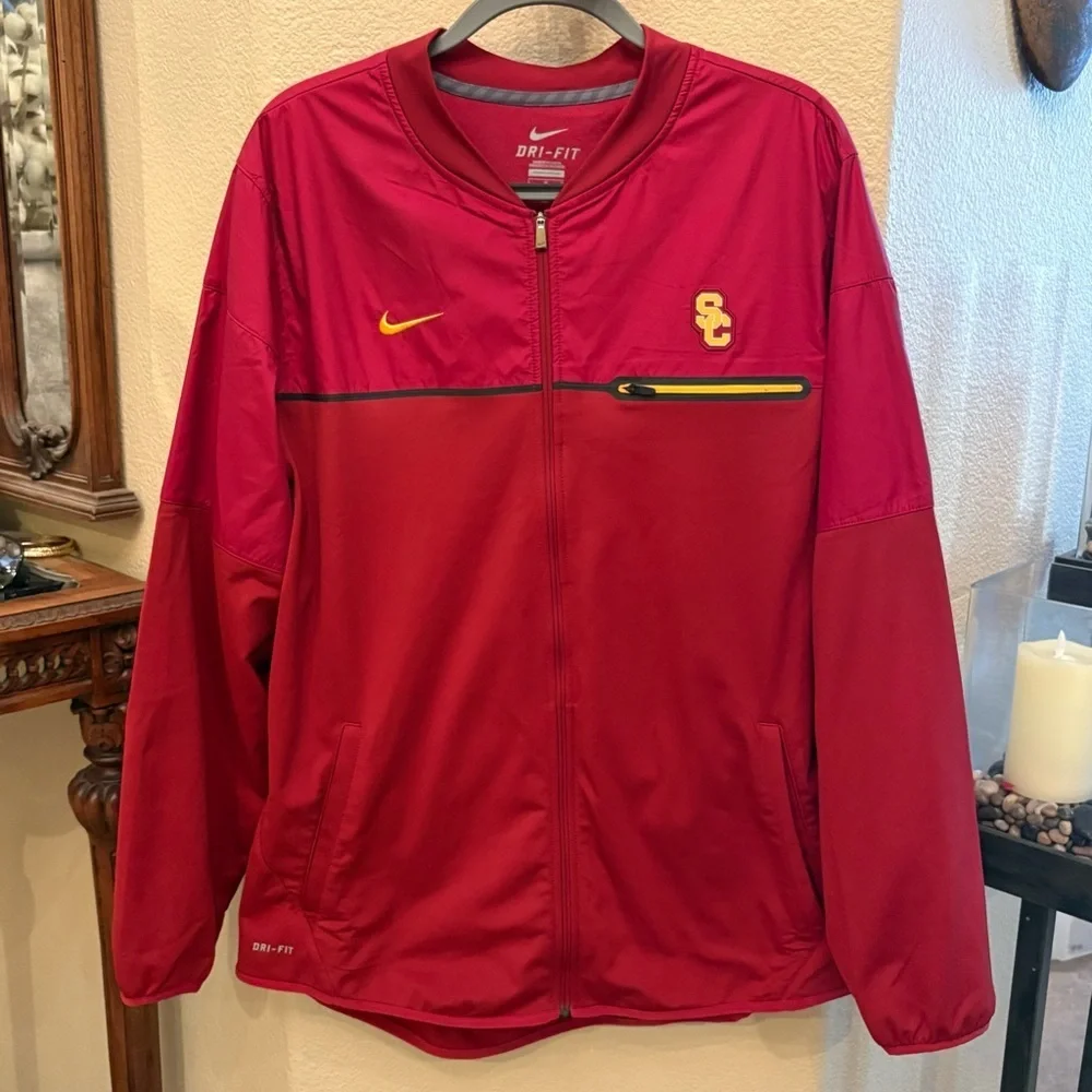NIKE Men Red USC Trojans Dri-Fit Zipped Jacket Size Large